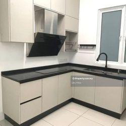 Full Loan The Clover @ Sungai Ara Renovated 2 Carpark Unit For Sale