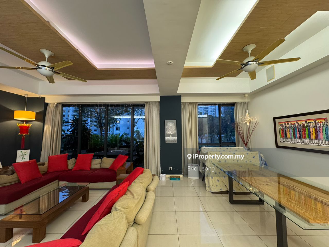 Garden unit and spacious size 