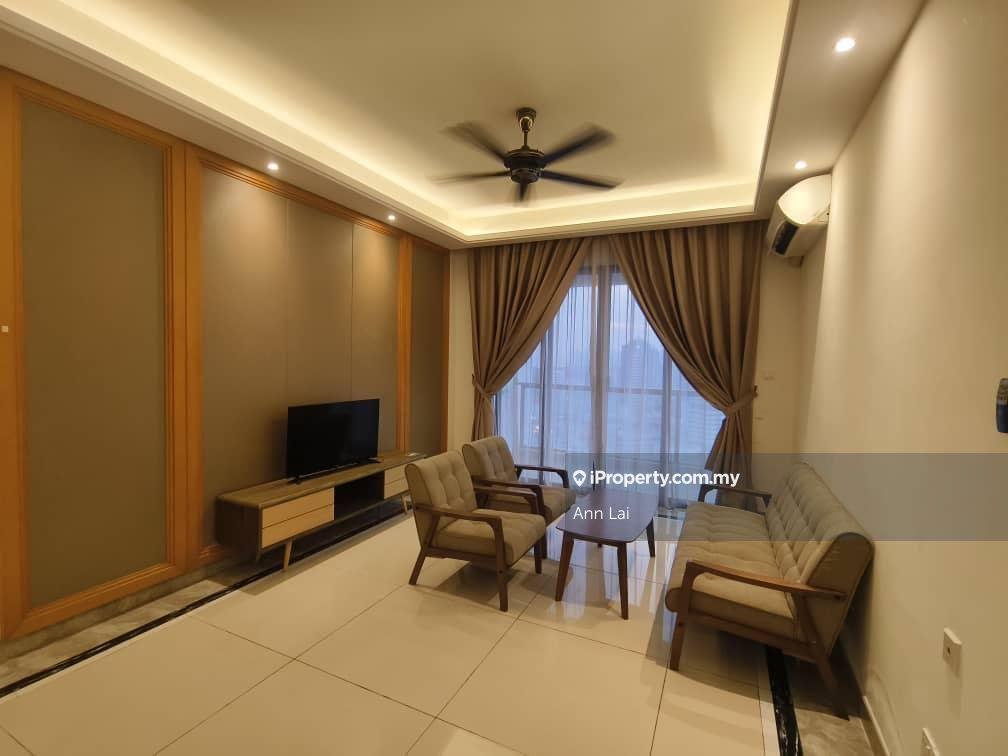 Fully Furnished -International Lot -Freehold -City View