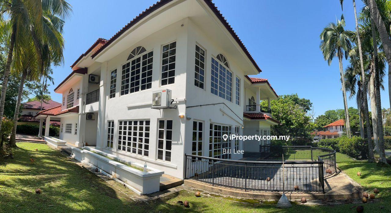 Bungalow at Beverly Row, IOI Resort City, Putrajaya 
