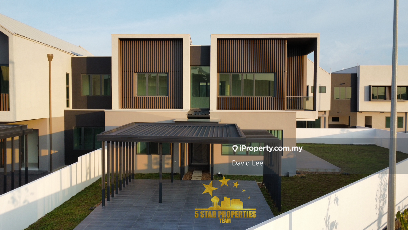 Large Double Storey Semi Detached House at Sol Estate Pines Square