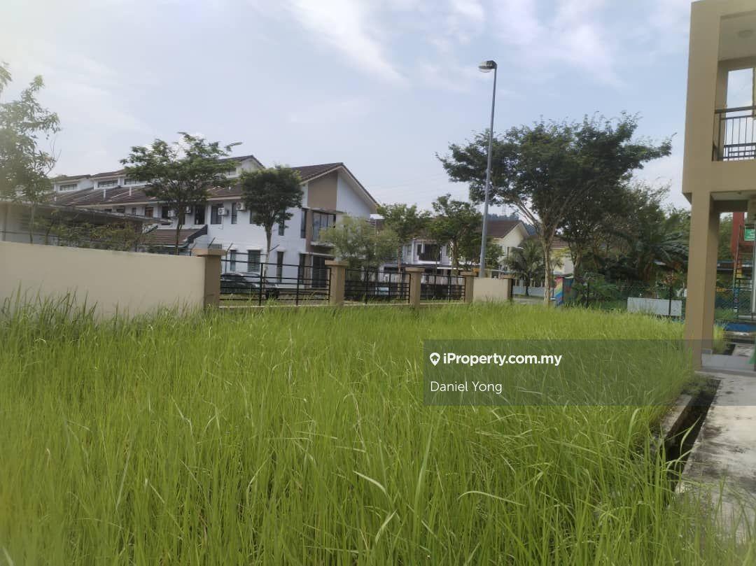 Nusa Bayu Double Storey Trrace House 4bed Gelang Patah Johor Bahru