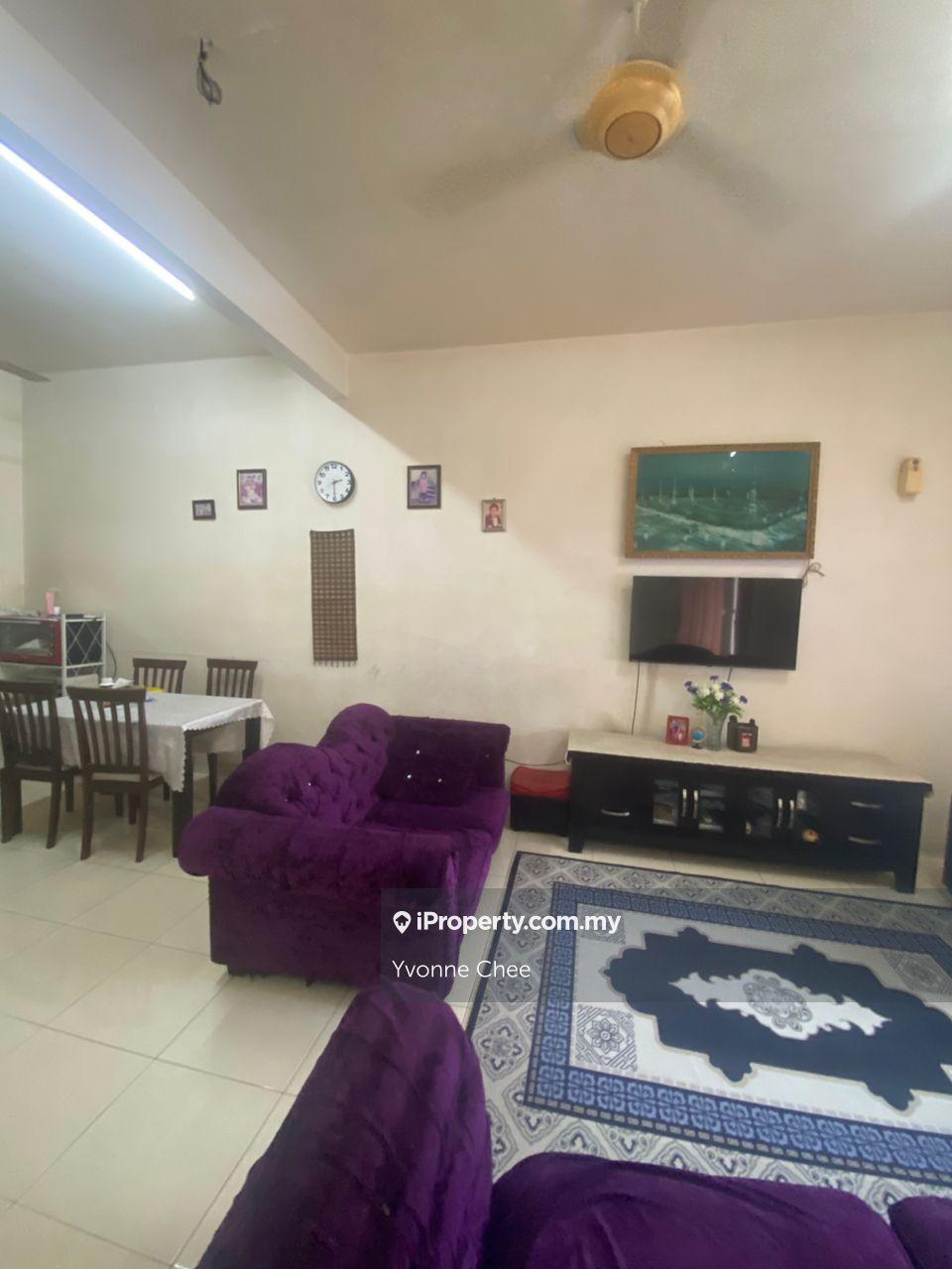 Jambu Madu 2 storey terrace
