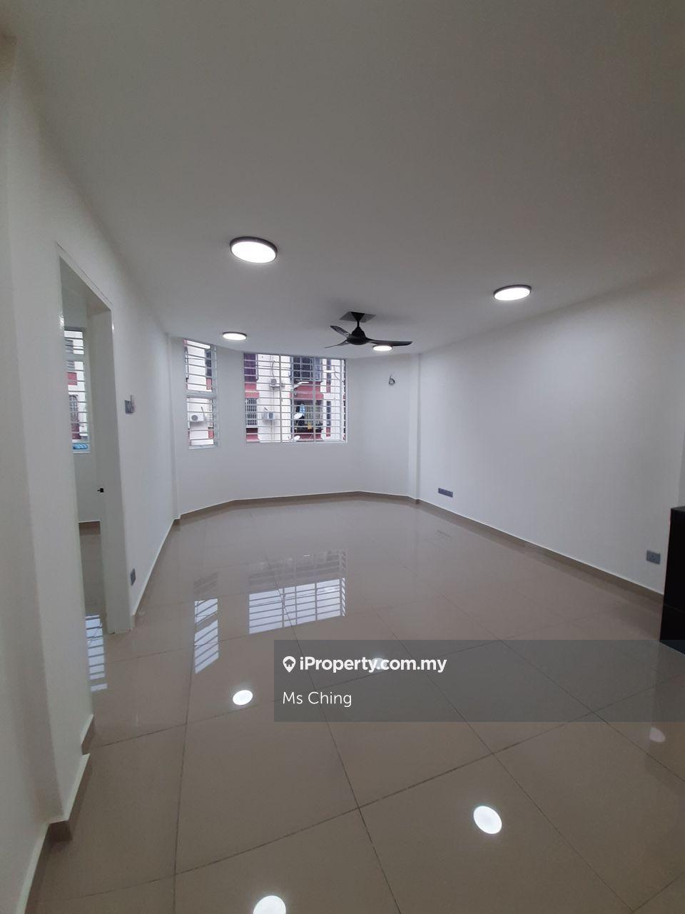 Kuala Lumpur - Rampai Court Apartment - Taman Sri Rampai 