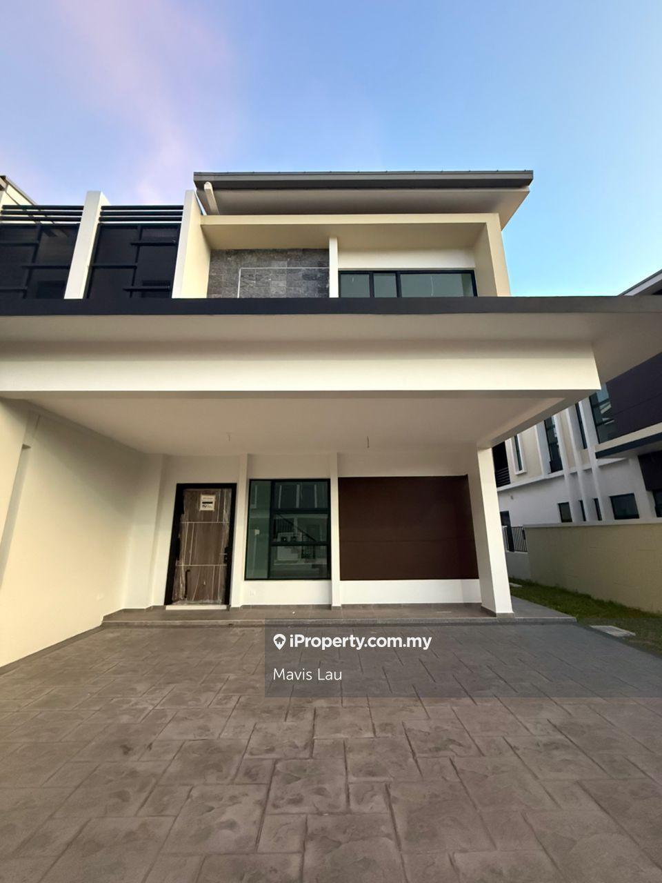 Brand New Home Bare Unit Impian Emas