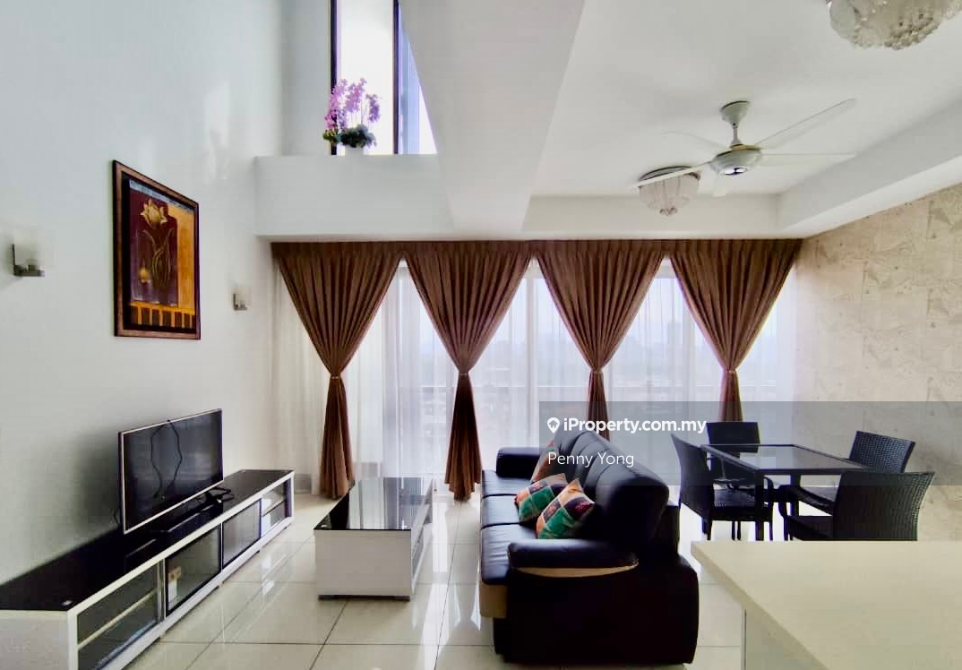 Beautiful KL City & lake view with huge balcony 