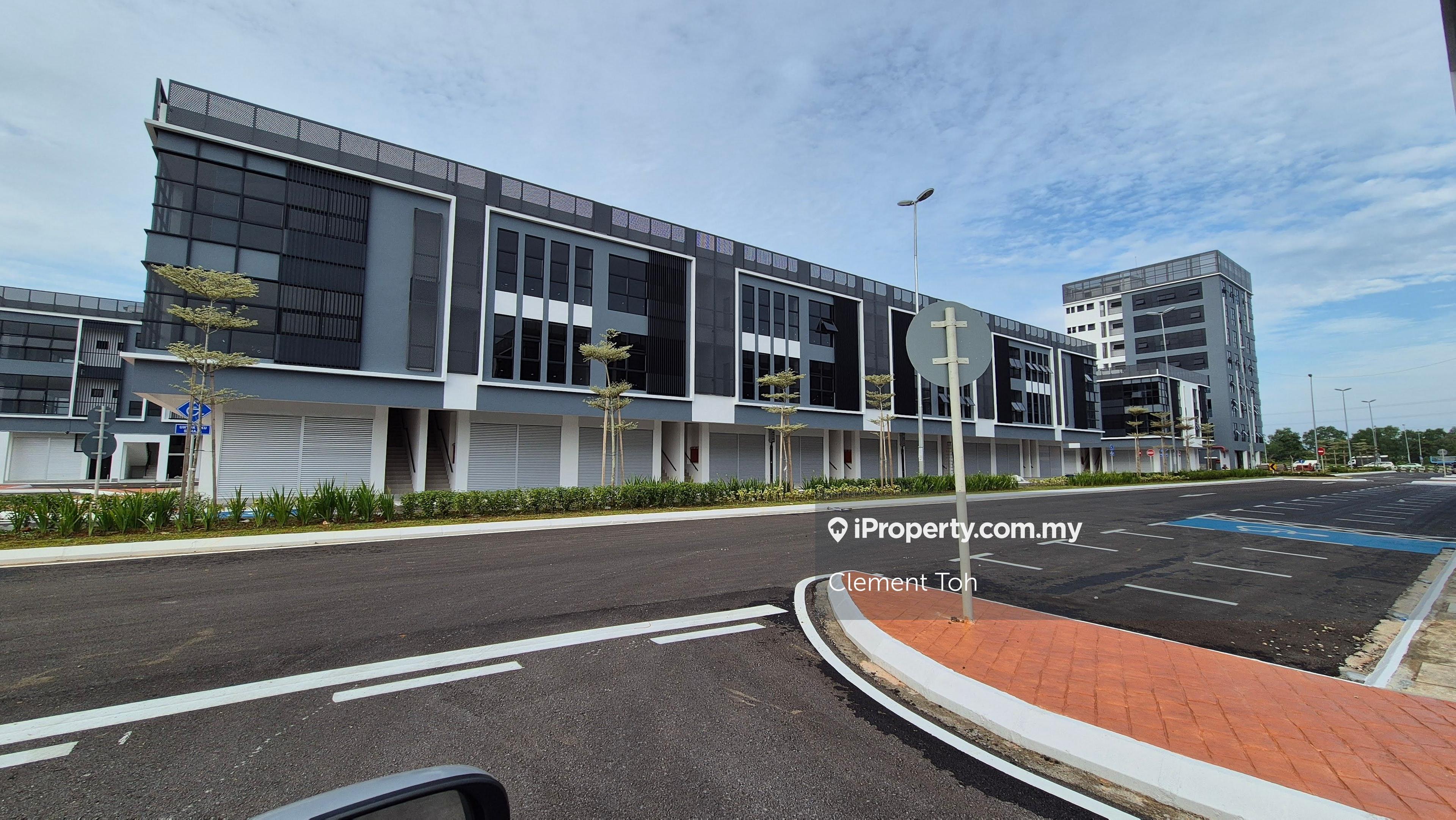 Northbank Commercial Centre