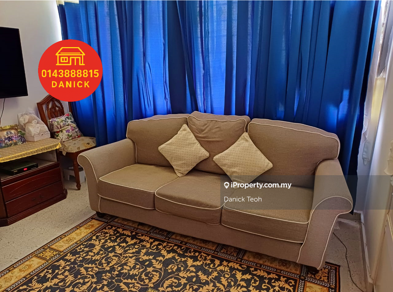 Mutiara Indah Apartment Located in Gelugor