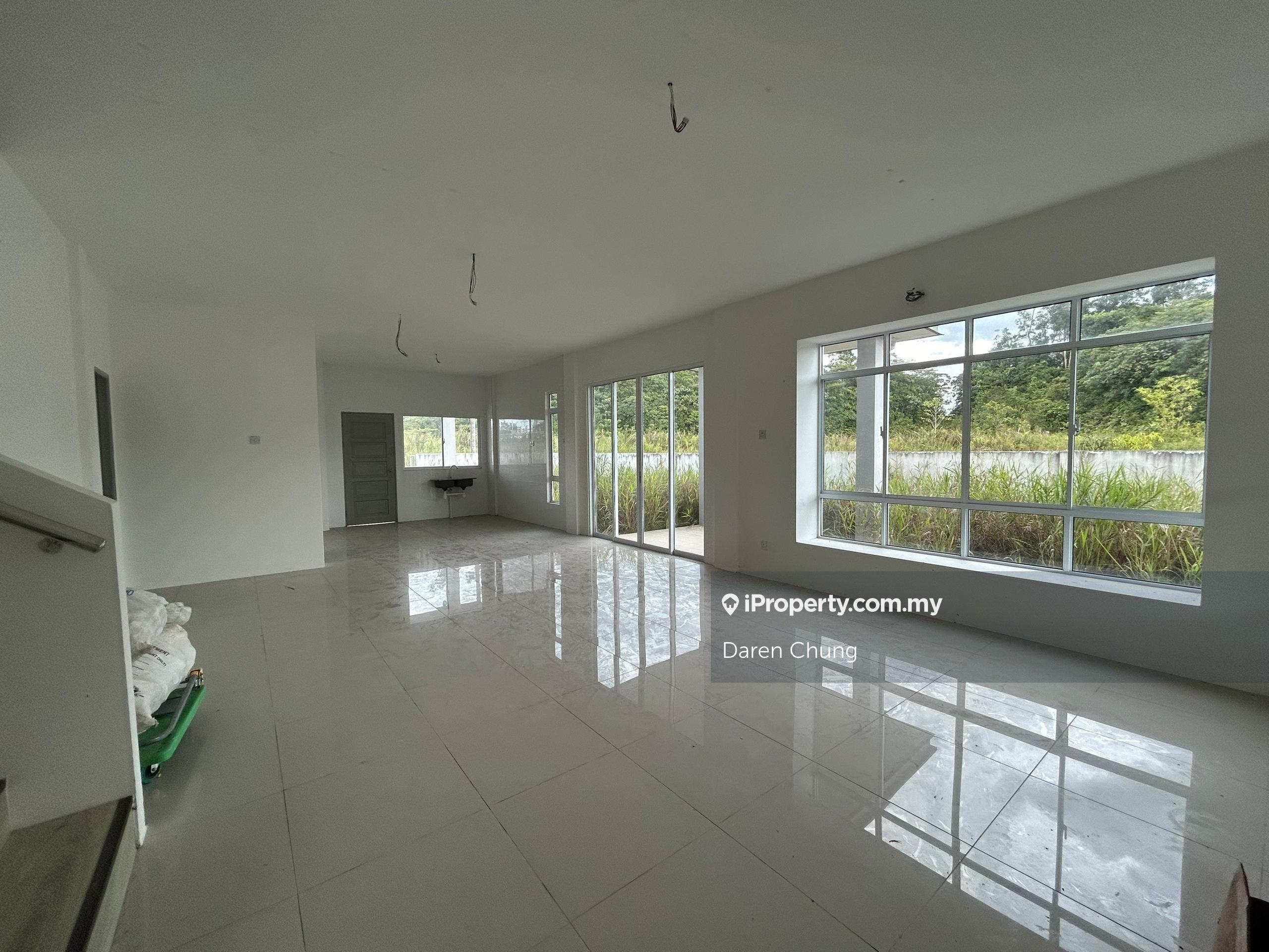 City Garden Double Storey Terrace House For Sale