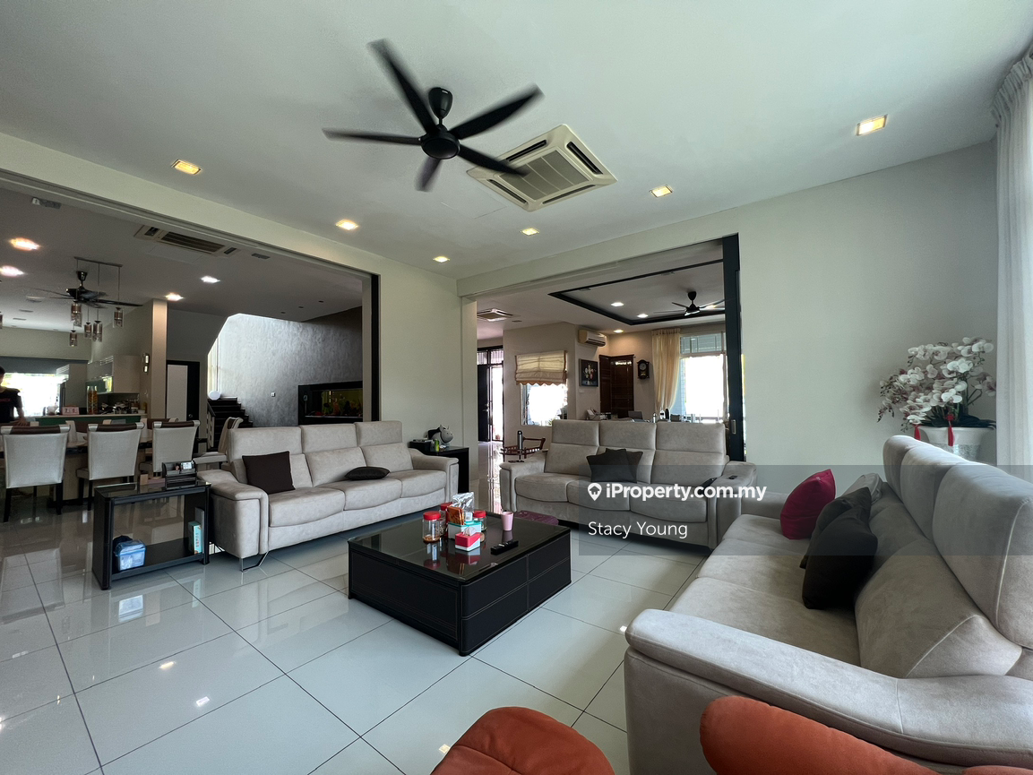 Super cheap freehold 2sty fully renovated bungalow