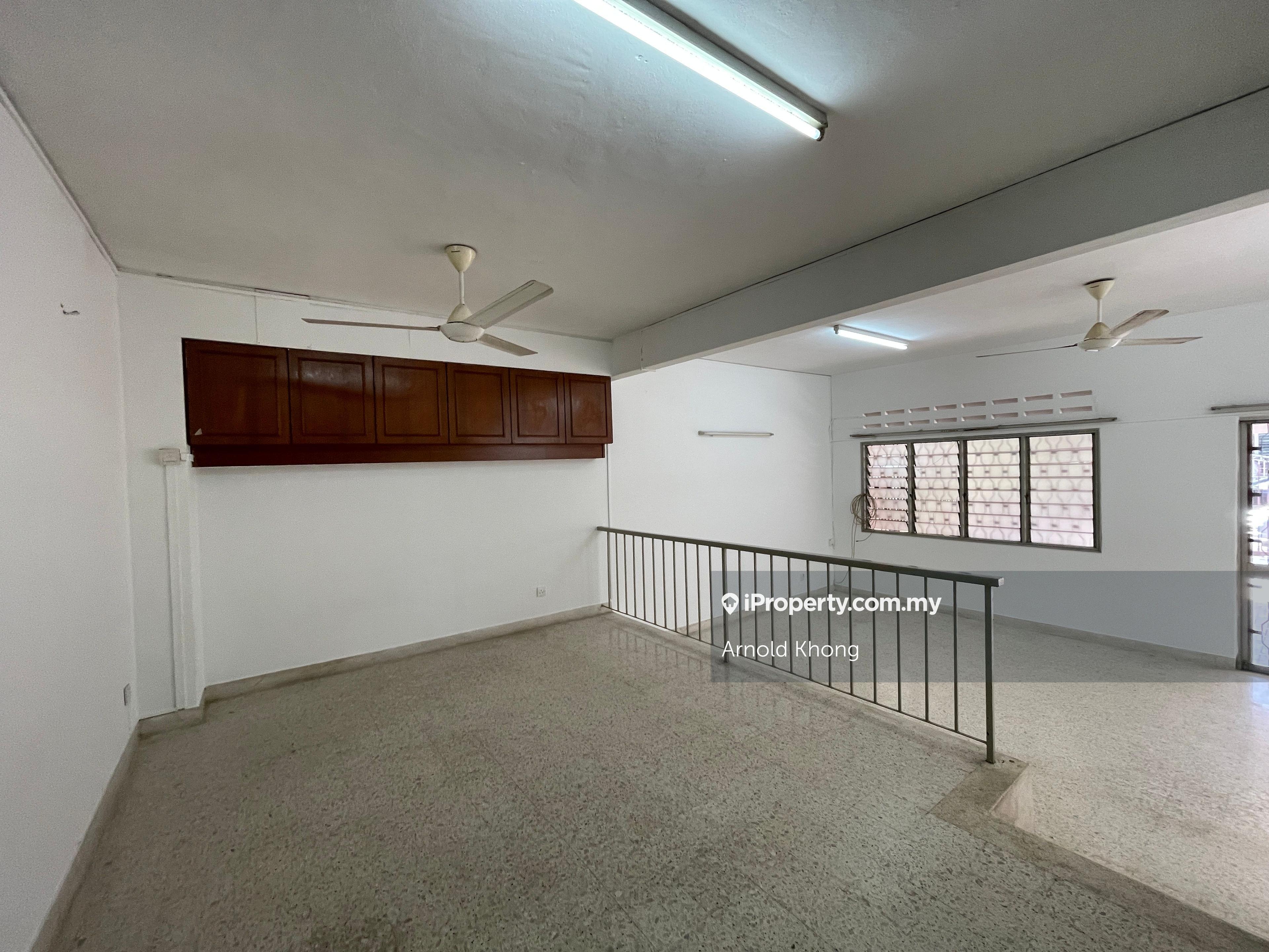 2-story Terrace for Sale @ Taman Mutiara Barat, Taynton View, Cheras
