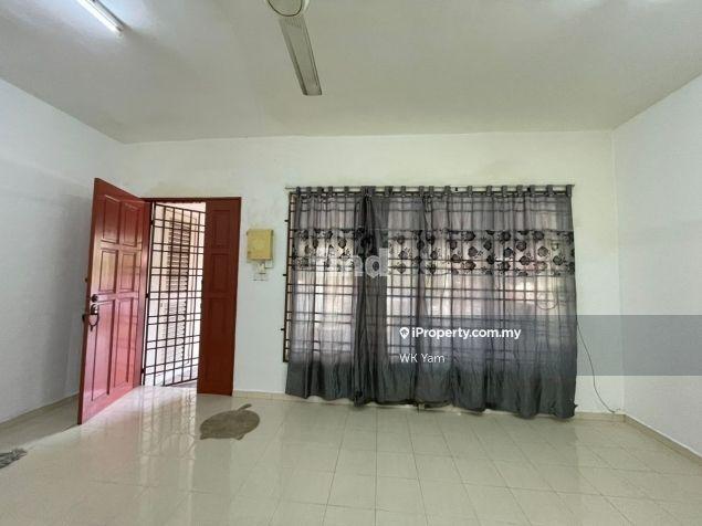 Double Storey Terrace House Taman Bayu Mutiara For Rent
