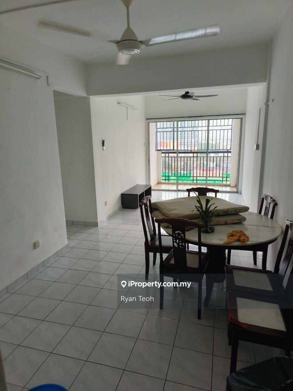 Non Bumi Lot, Tenanted, MRT Station, Balcony, Gated & Guarded, Parking
