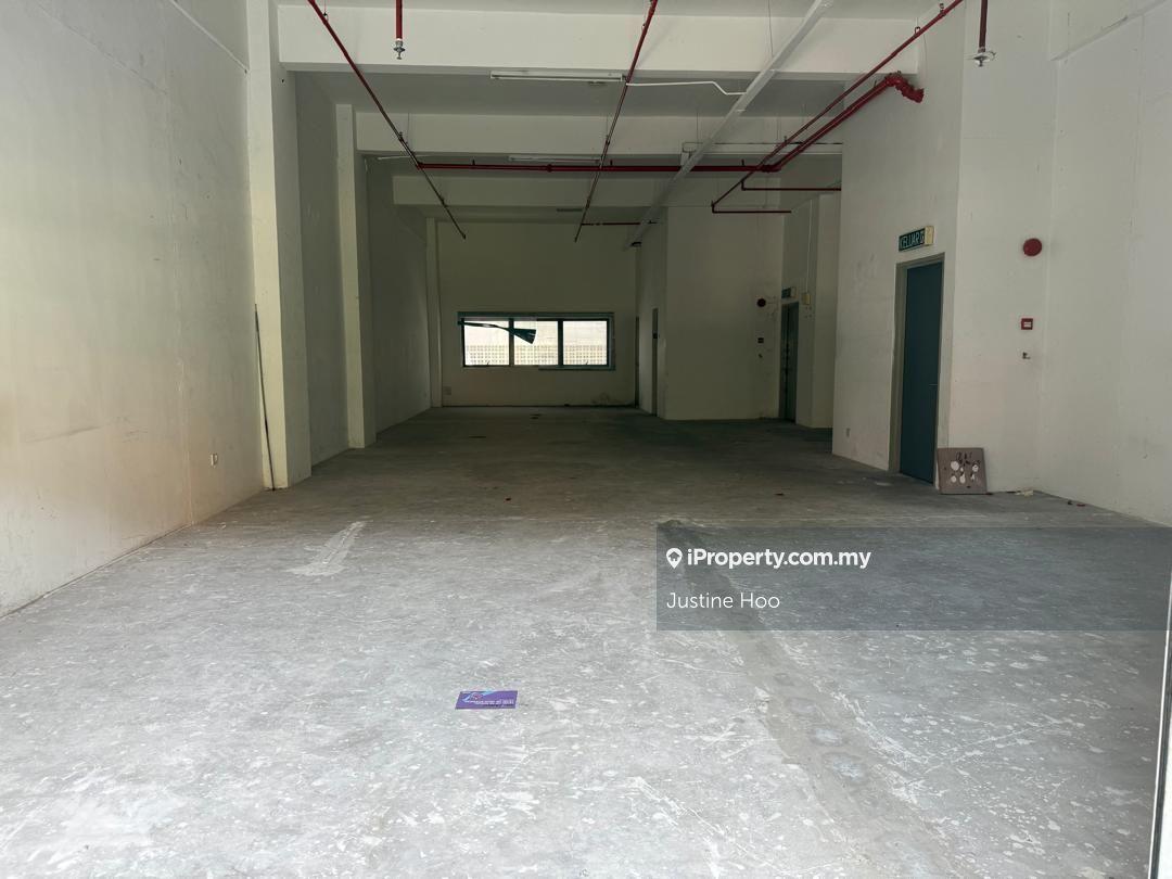 1st floor shop retail office