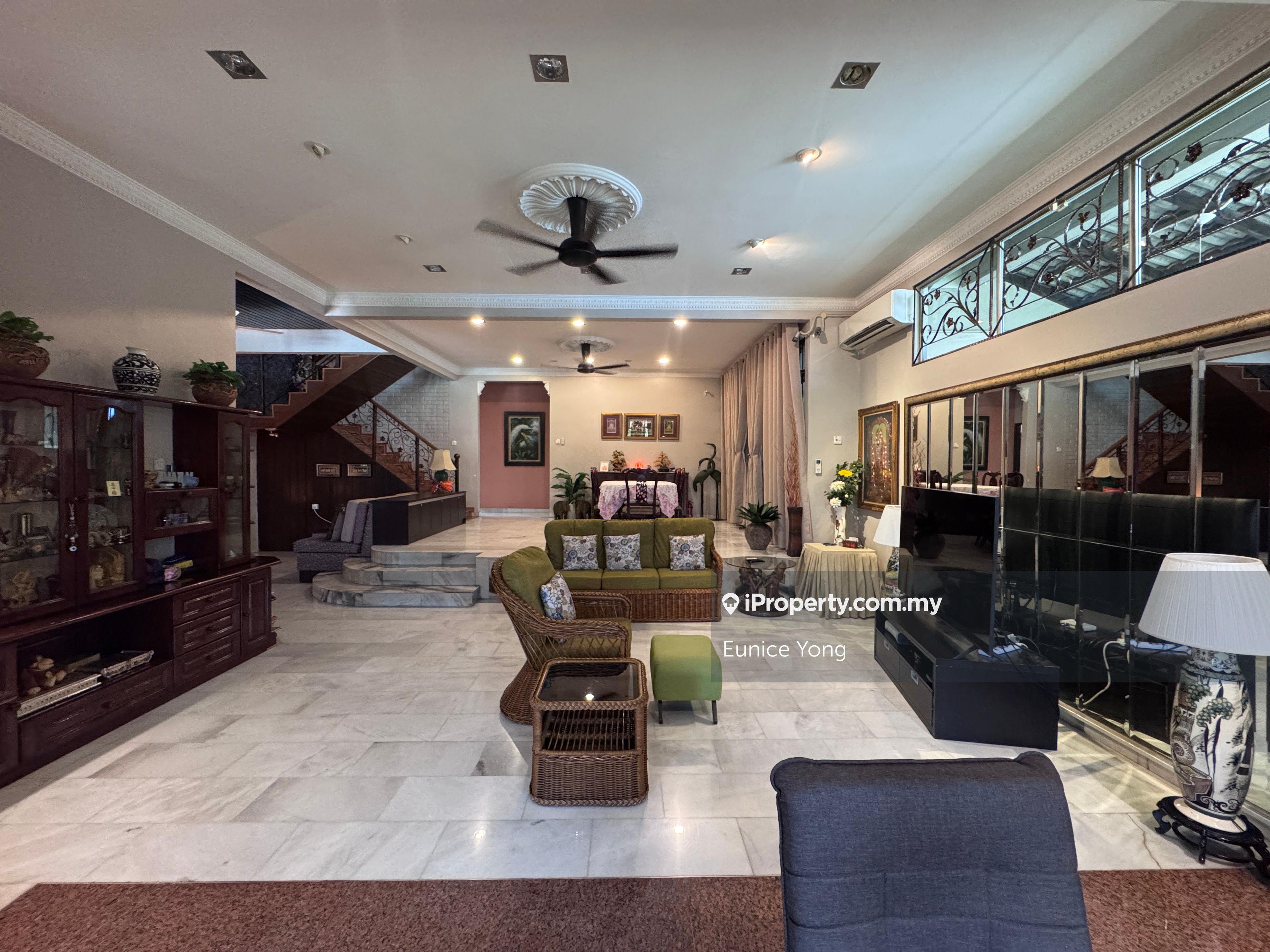Double Storey Semi-D with Partly Furnished For Sale