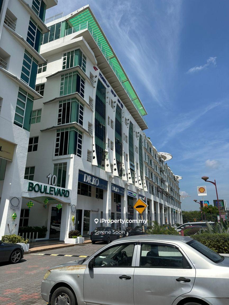 10 Boulevard office space