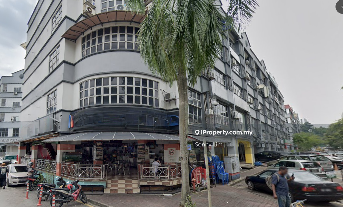 Kuchai Lama Corner Unit For Rent
