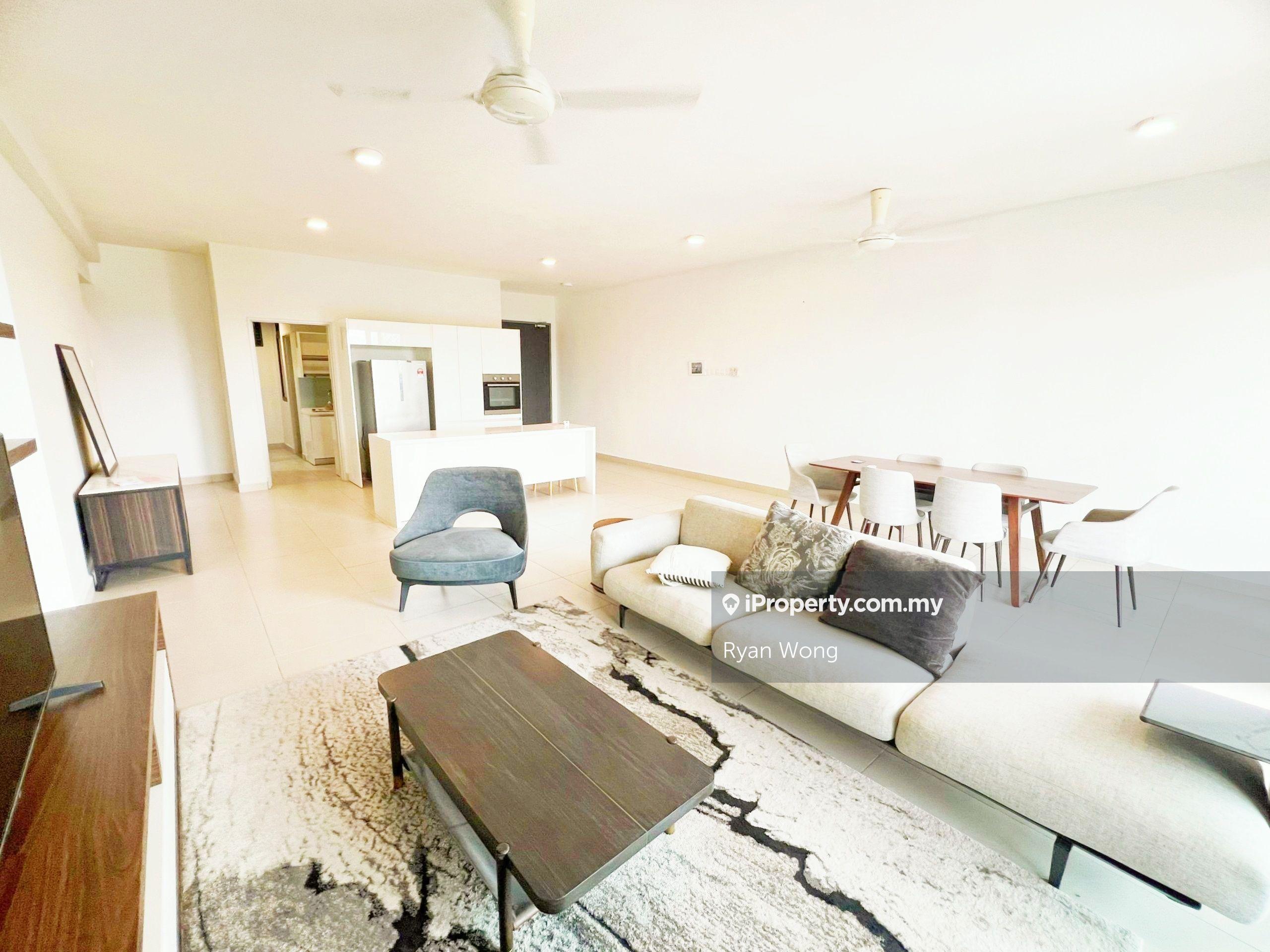 Below Market 1789sf Big Unit Available for Sale