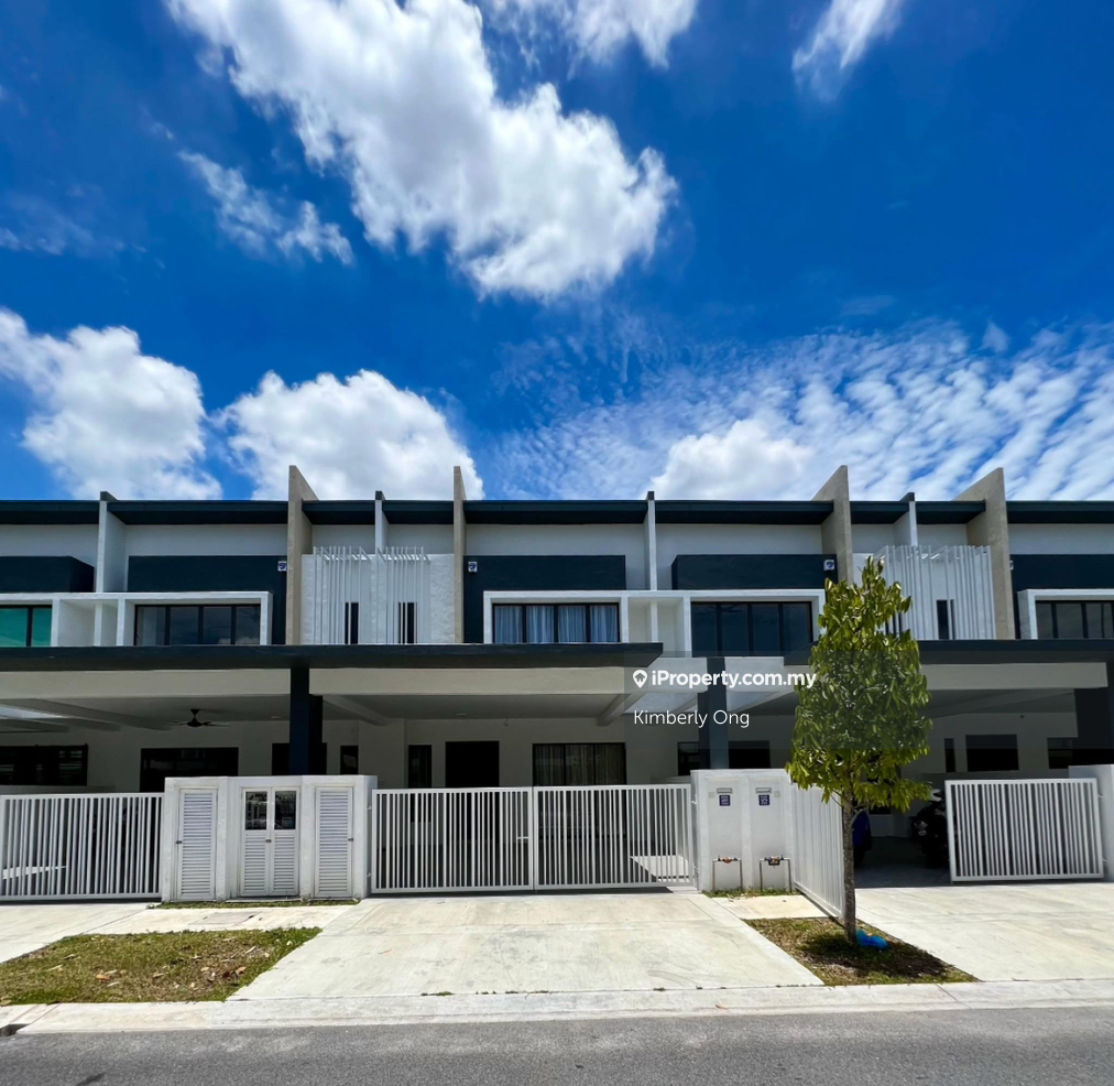 Resort Home Hijayu 2 Sendayan House Rent