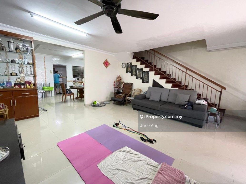 Taman Bukit Permata Sri Gombak - Endlot 2.5 sty house with land