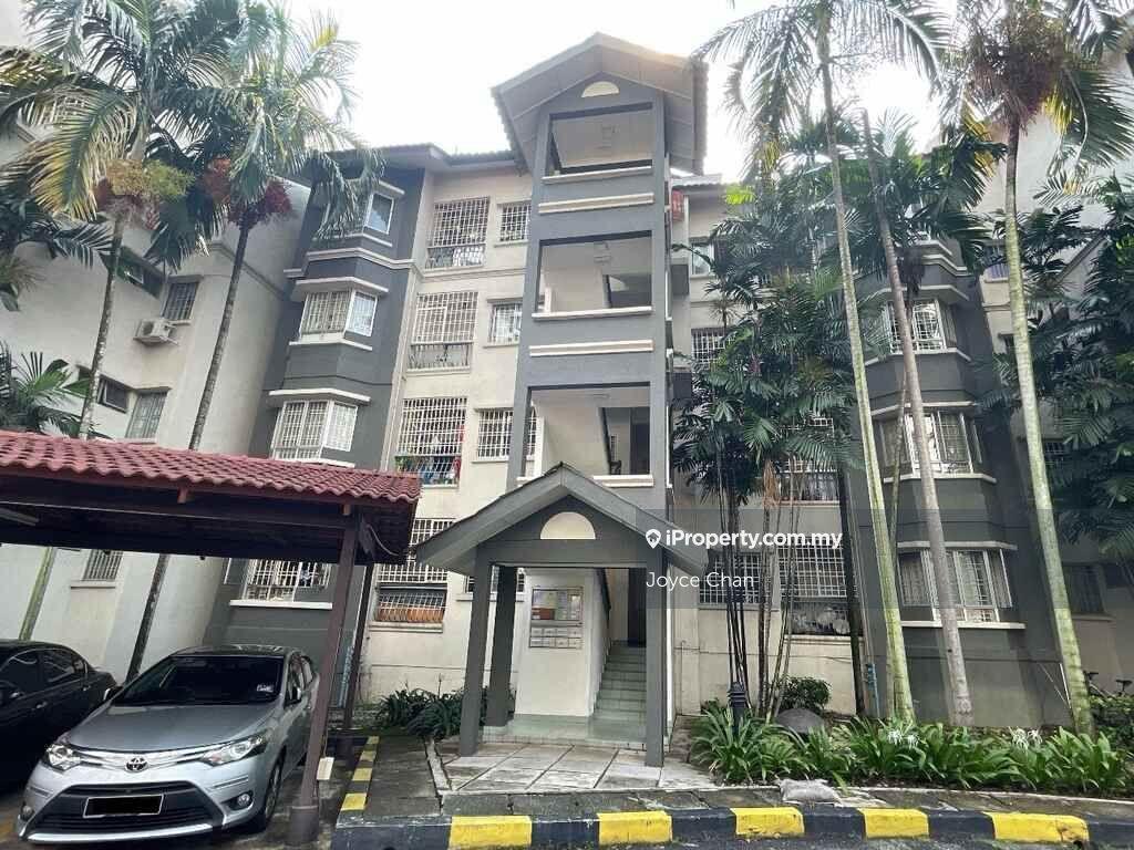 Kondominium Puncak Seri Kelana, Petaling Jaya, Selangor