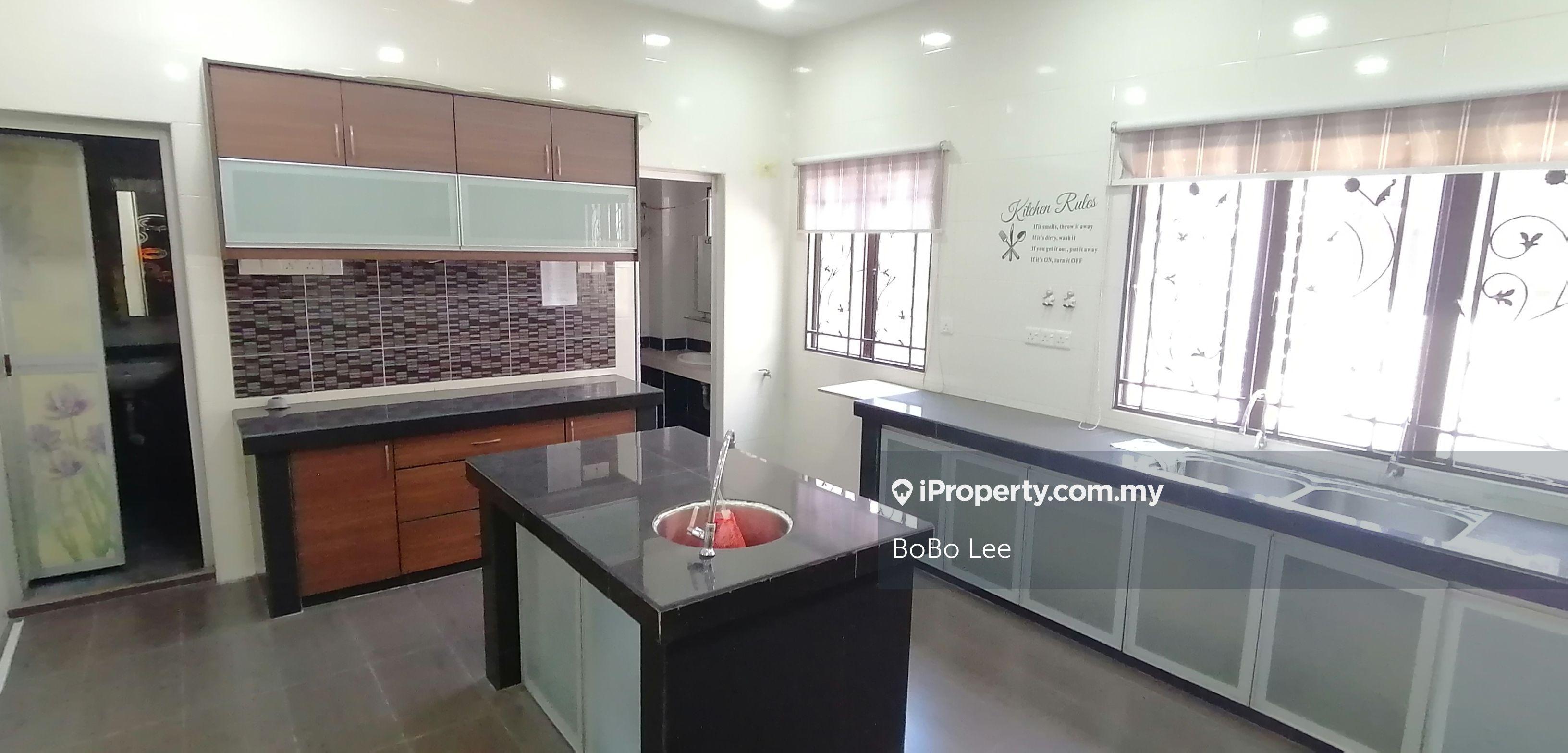 Oug/Jalan Puchong 3 Storey Semi D For Sale