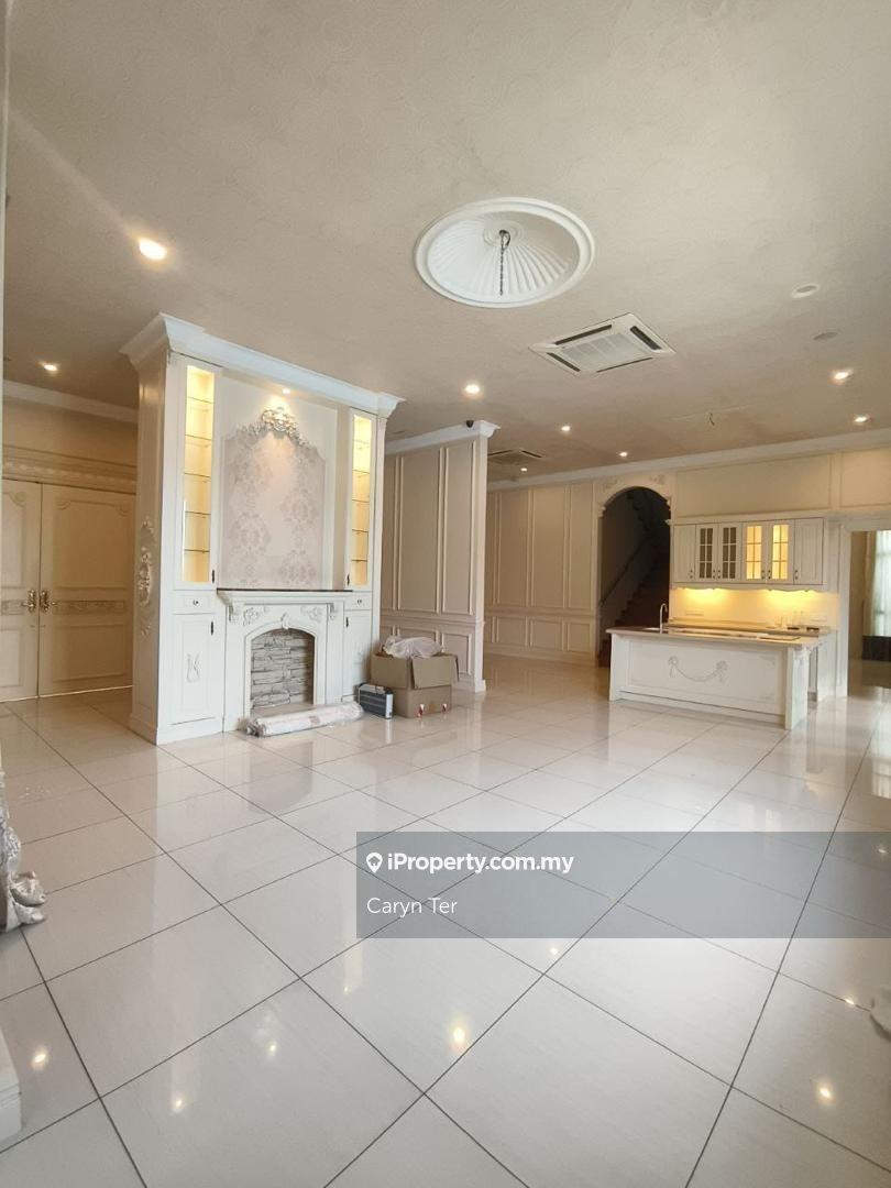 Gated & Guarded -Fully Renovated -Freehold -International Lot