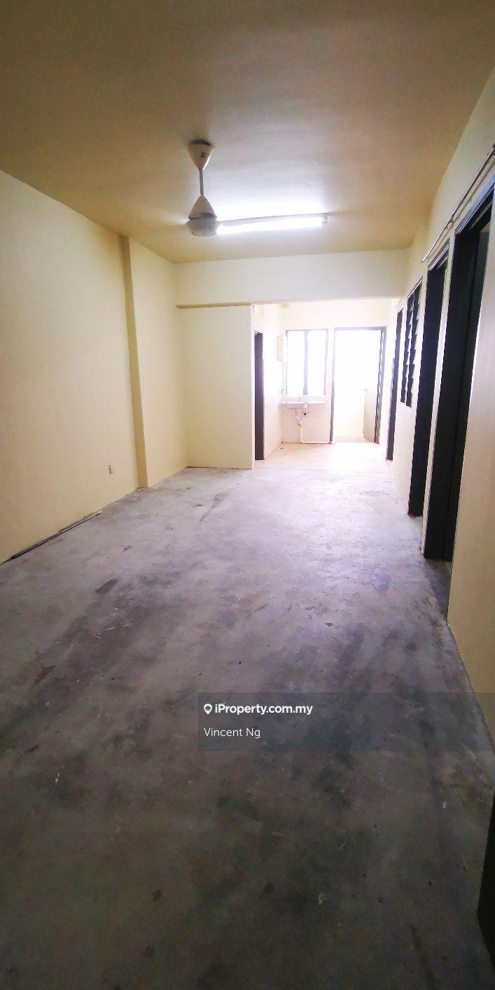 House for. Sell! 