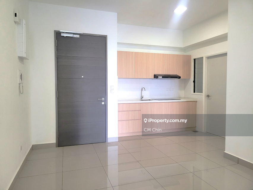 Partially Furnished Akasa Condo, Balakong, Cheras