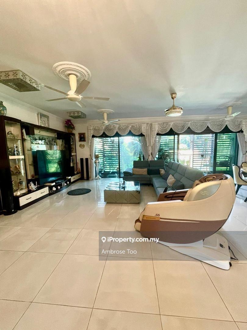 Duplex 3065sqft 5room 5bath room 2 carpark 