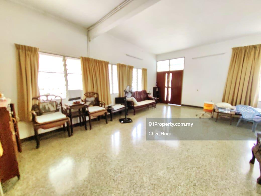 Lebuhraya Berjaya 2sty Semi D 2600sf Pulau Tikus Original With Garden