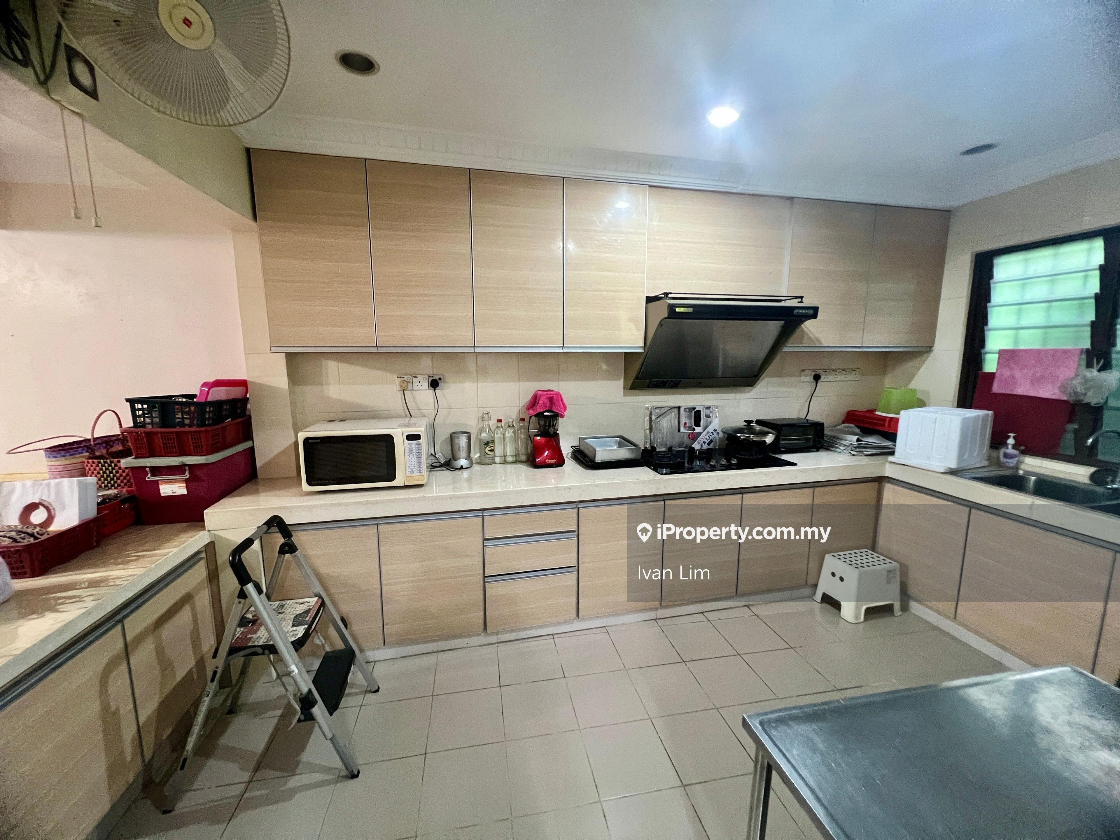 2 Storey Terrace at Taman Seputeh, 