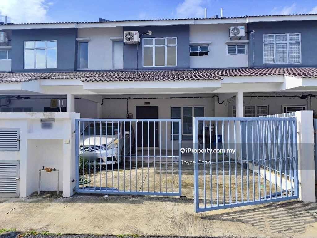 Freehold 2 Storey Terrace House - Taman Iringan Bayu, Negeri Sembilan