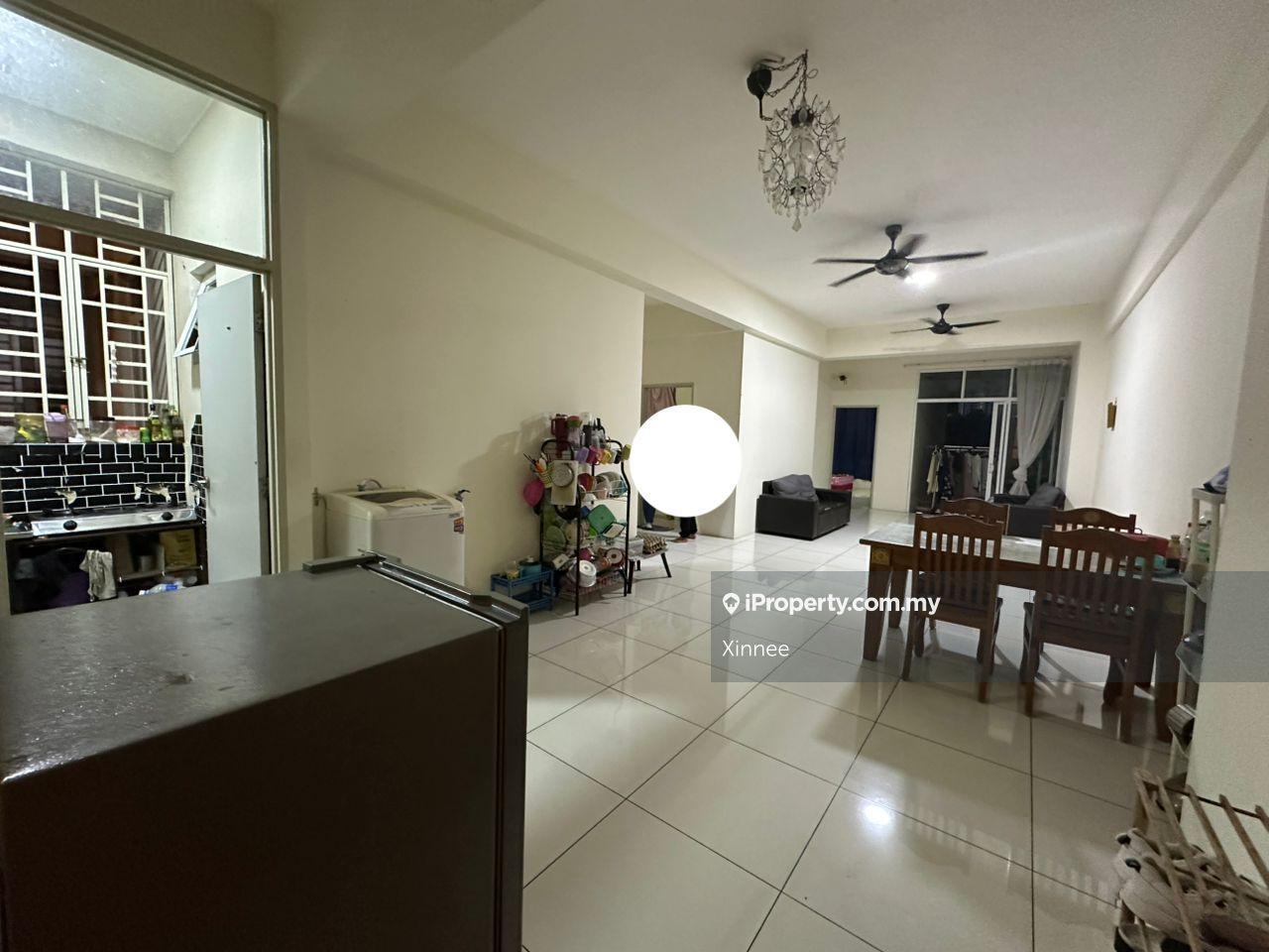 Best Unit Sierra East 1280 sqft Partially Furnished Town View