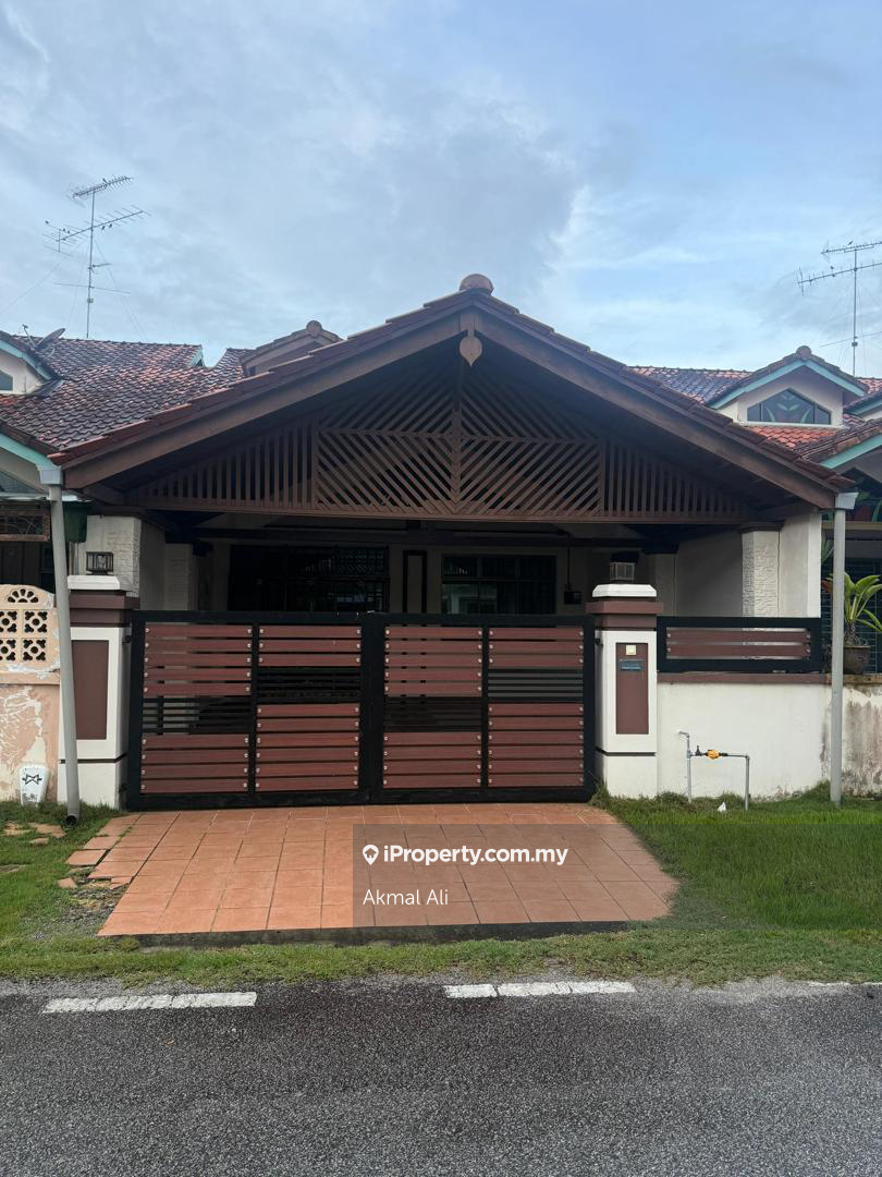 Taman Lagenda Putra Kulai Fully Renovated 
