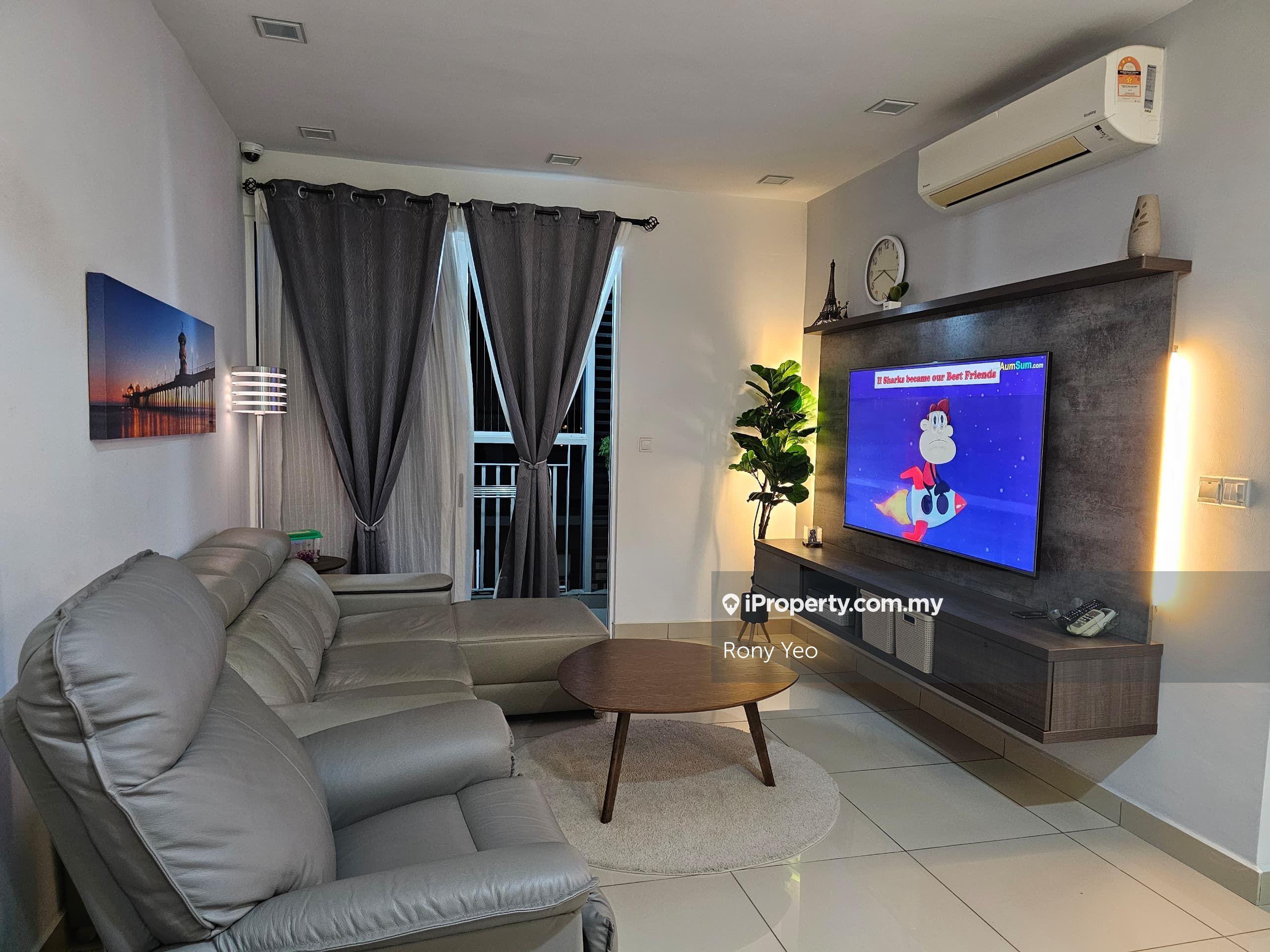 Vina Residency Cheras 900sqft 3 R 2 B Freehold Near MRT For Sale
