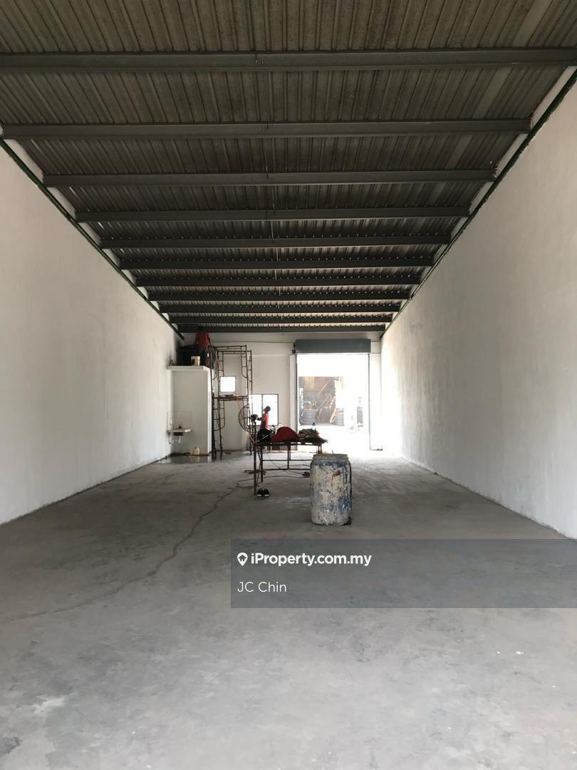 Terrace factory Facing Main Road for Rent