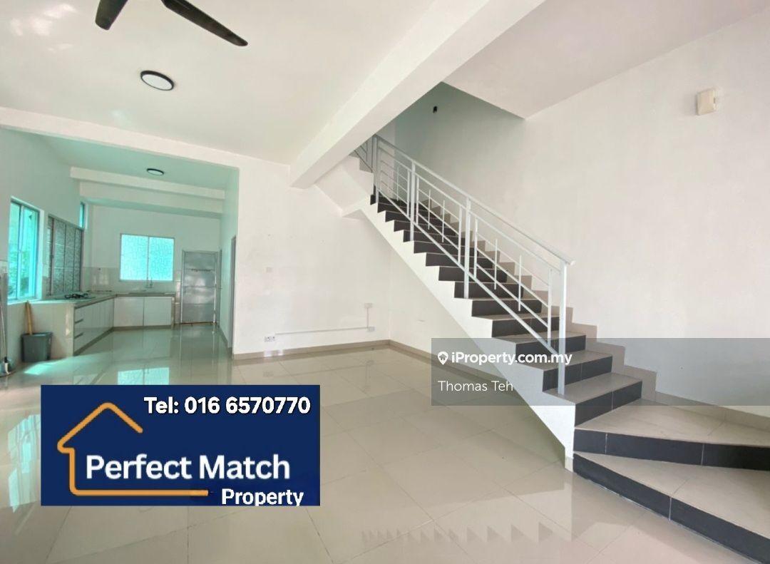 Taman Royale Nova, Corner Unit, Kitchen Cabinet, Air cond