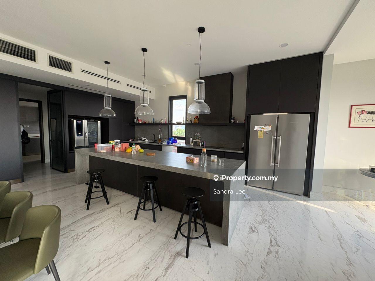 Luxury Renovated Unit with Private Lift in Prime Location
