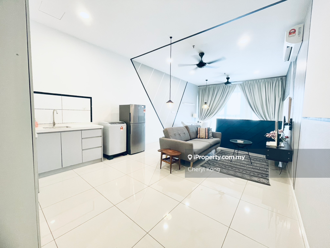 Studio Tastefully Furnished near Paradigm Mall