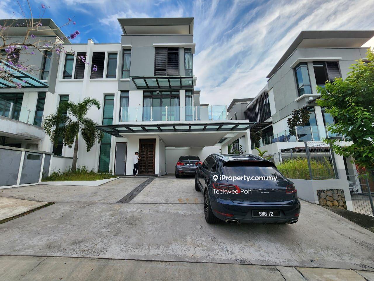 Many unit on hand semi d 3 storey townhouse for sale ready viewing