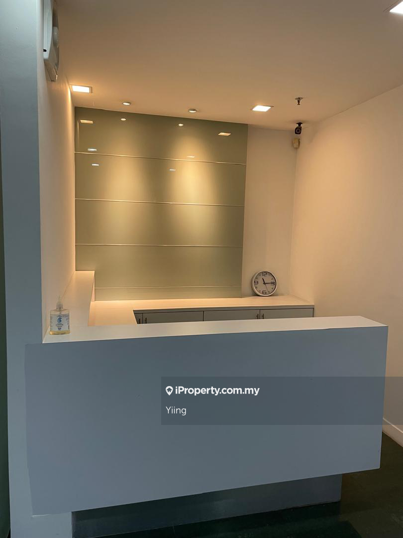 Fully fitted office. Ready for business.