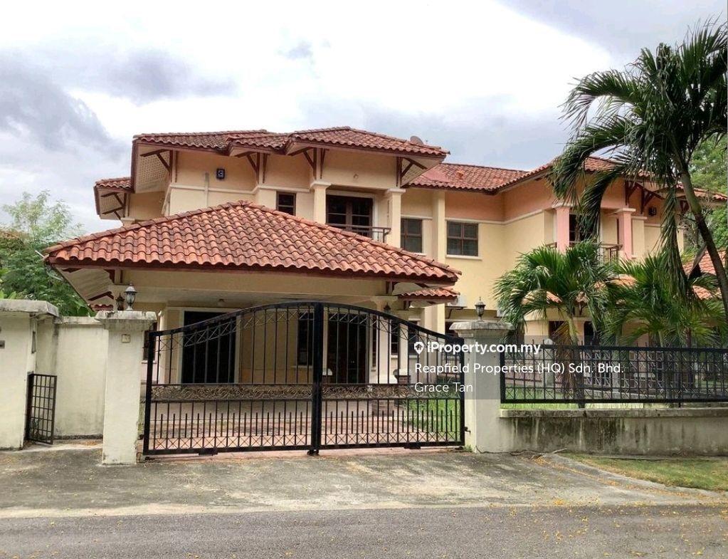 Semi-D house for Sale