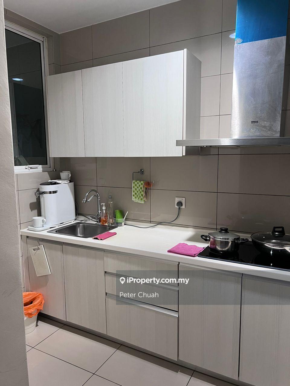 Zetapark 689sqft 2r1b renovated