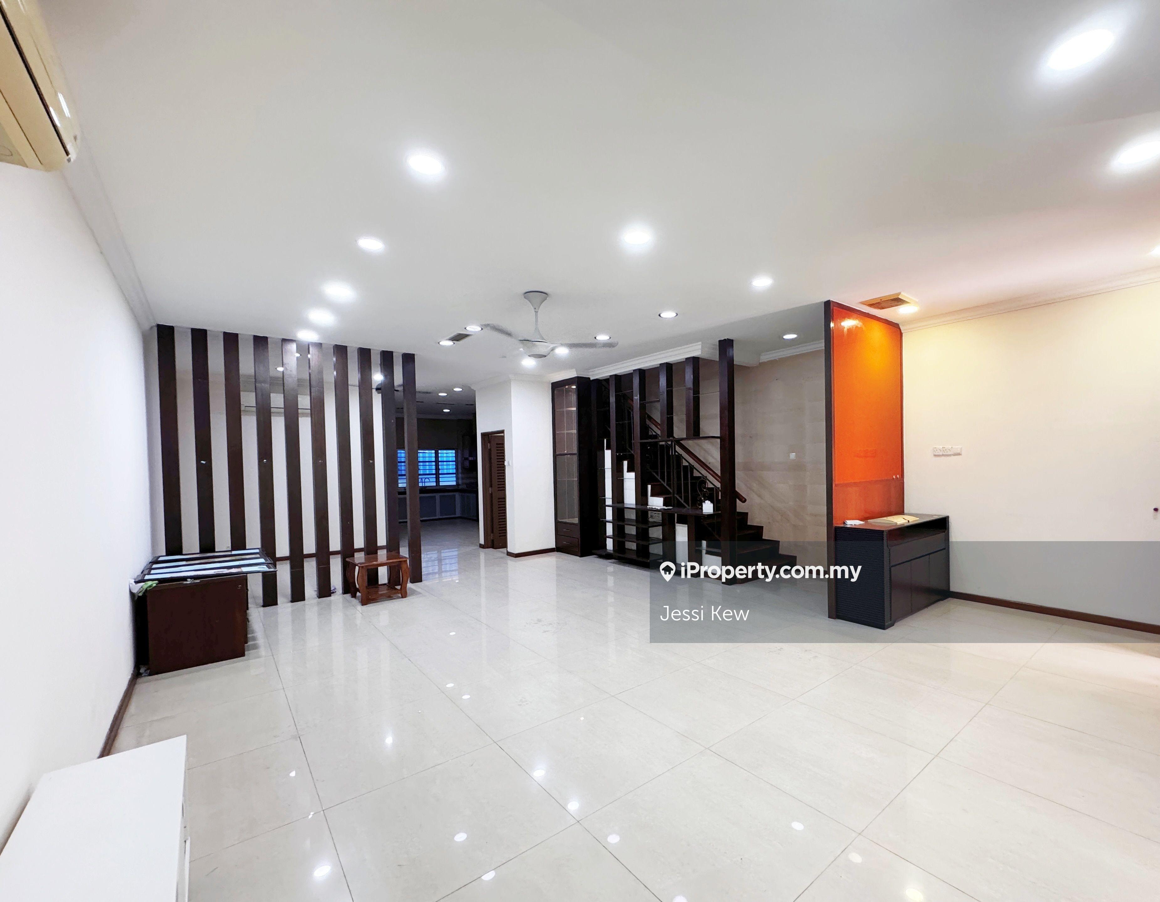 Super Cheap / Renovated / Gated guarded / Freehold