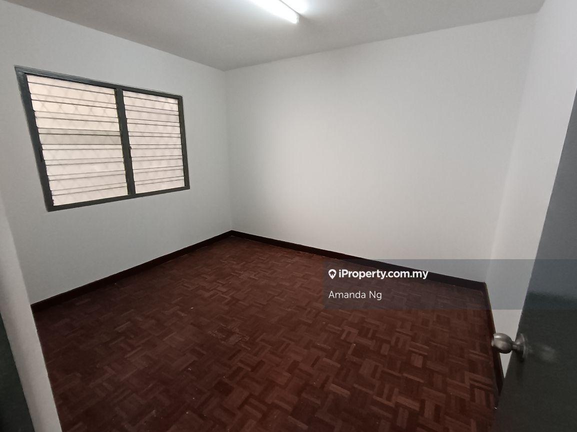 Pangsapuri ss8 in ss3/39 flat for sale