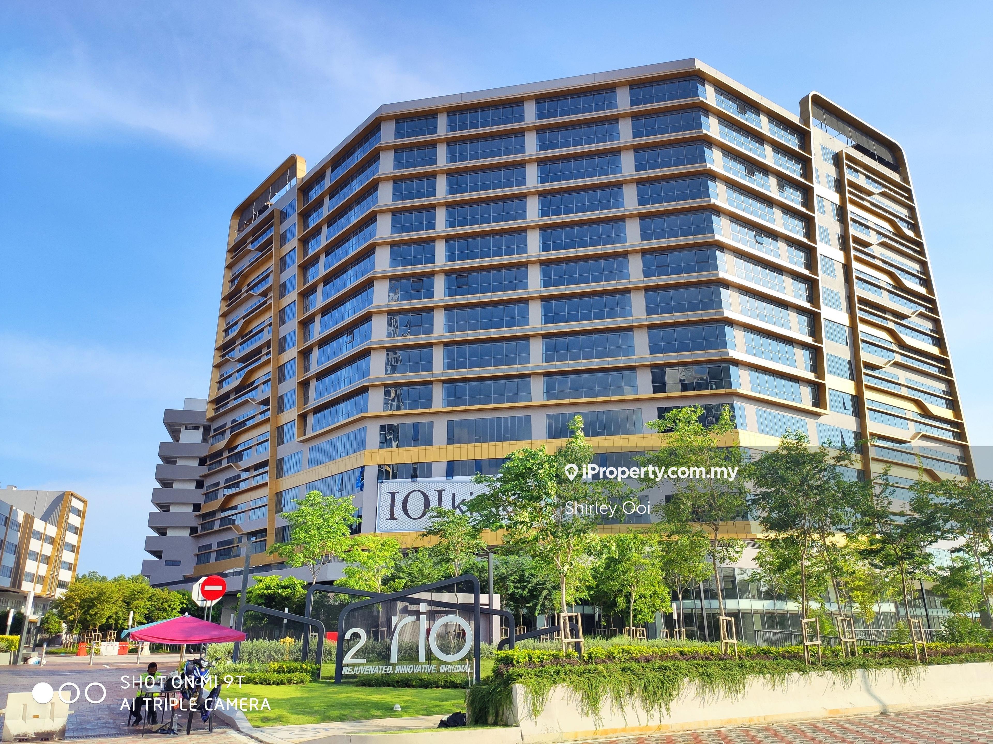 IOI Rio, Rio Office Tower partly furnished office unit for rent