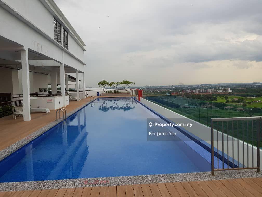 3 bedrooms 2 bath @ Tropicana Residence