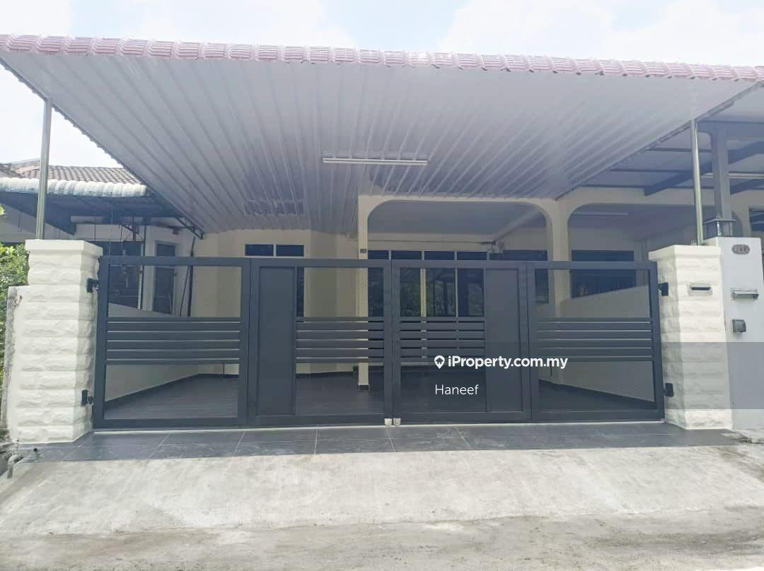 Nice House In Kulim (Fully Renovated & Refurbished)