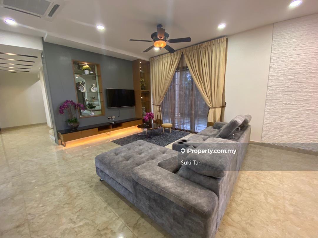 Fully furnished 